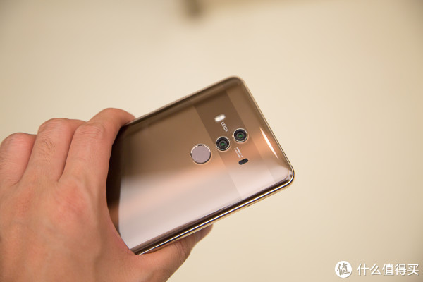 华为的一张「ai 」王牌--华为 mate 10 pro测评