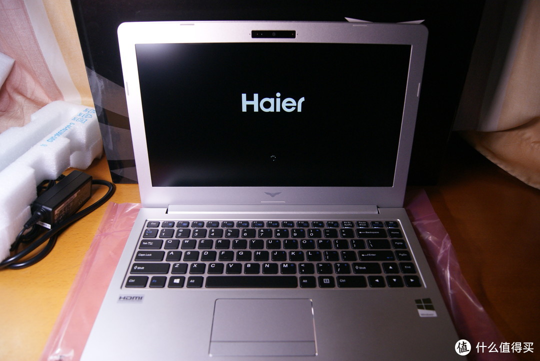 #晒单大赛#3999，买macbook还是它？—Haier 海尔 凌越S4-X 笔记本 开箱