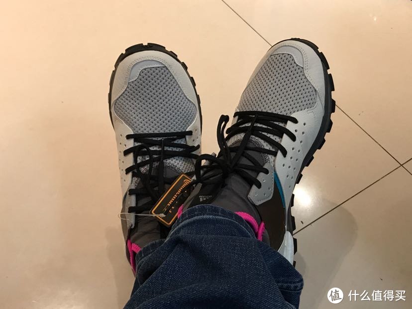 #原创新人# Adidas 阿迪达斯 Kolor Response Trail 联名款 男款徒步鞋 开箱