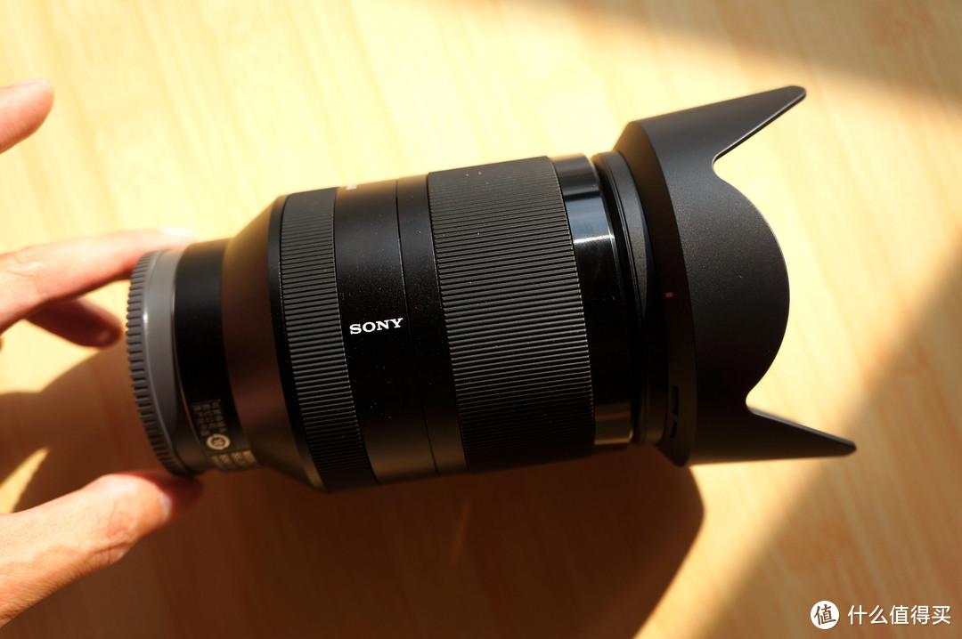 #晒单大赛#为了姨夫的微笑，信仰还得充值 — SONY 索尼 ILCE-7RM2 全画幅微单机身 + FE 24-240mm 镜头