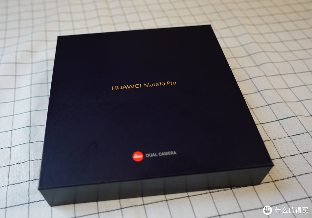 国产新旗舰 HUAWEI 华为 Mate10 Pro 手机 开箱，附与Samsung S8对比