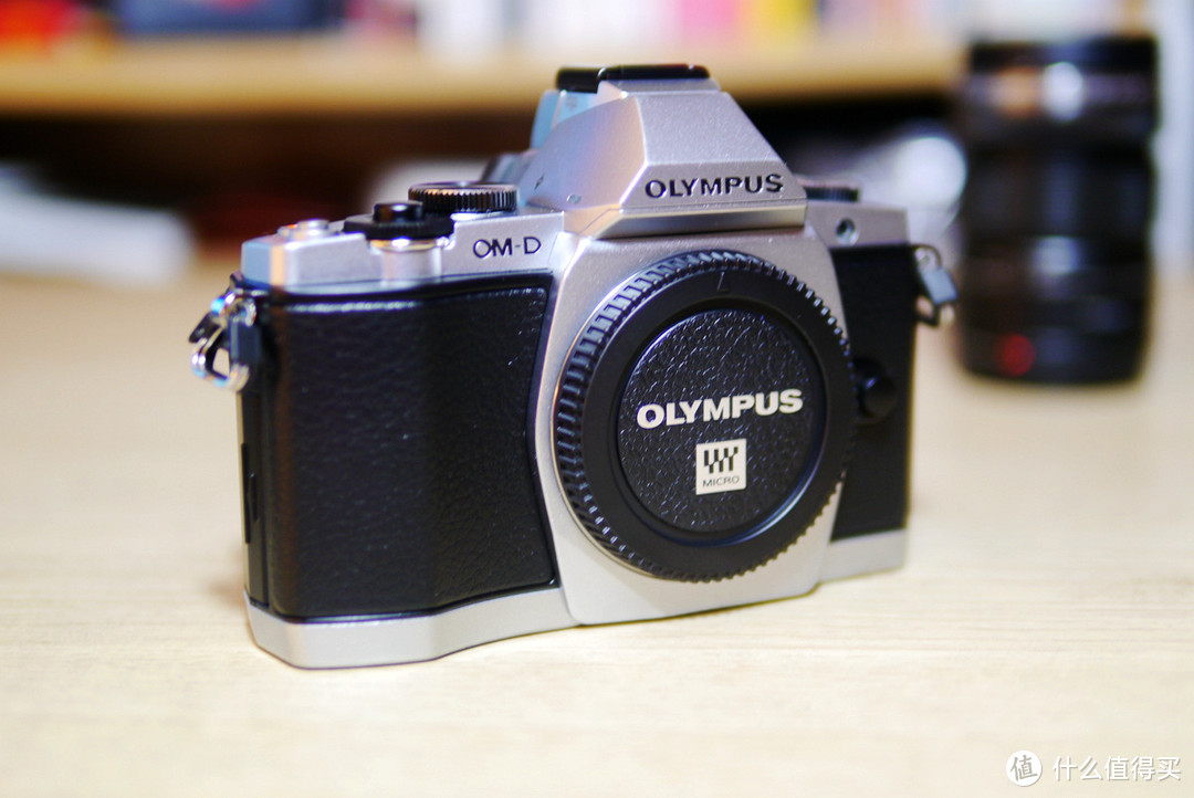 迟暮一代名机—OLYMPUS 奥林巴斯  OM-D E-M5