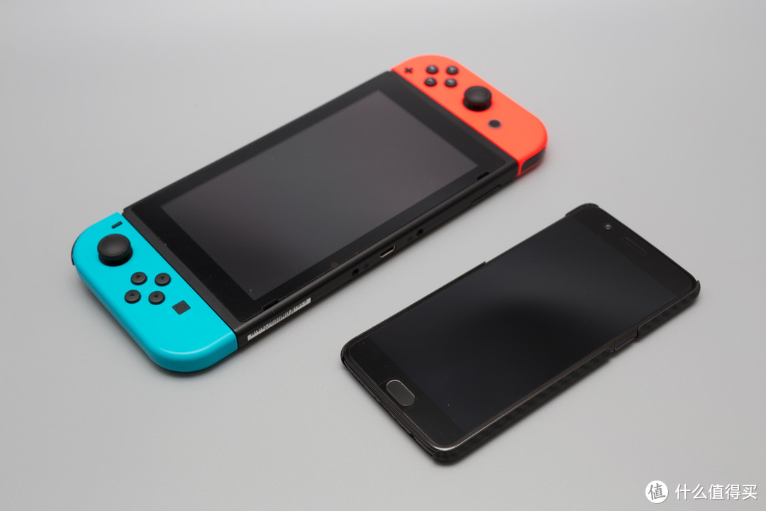 一篇迟到的晒单：Nintendo 任天堂 Switch 红蓝配色+方向盘套装 开箱