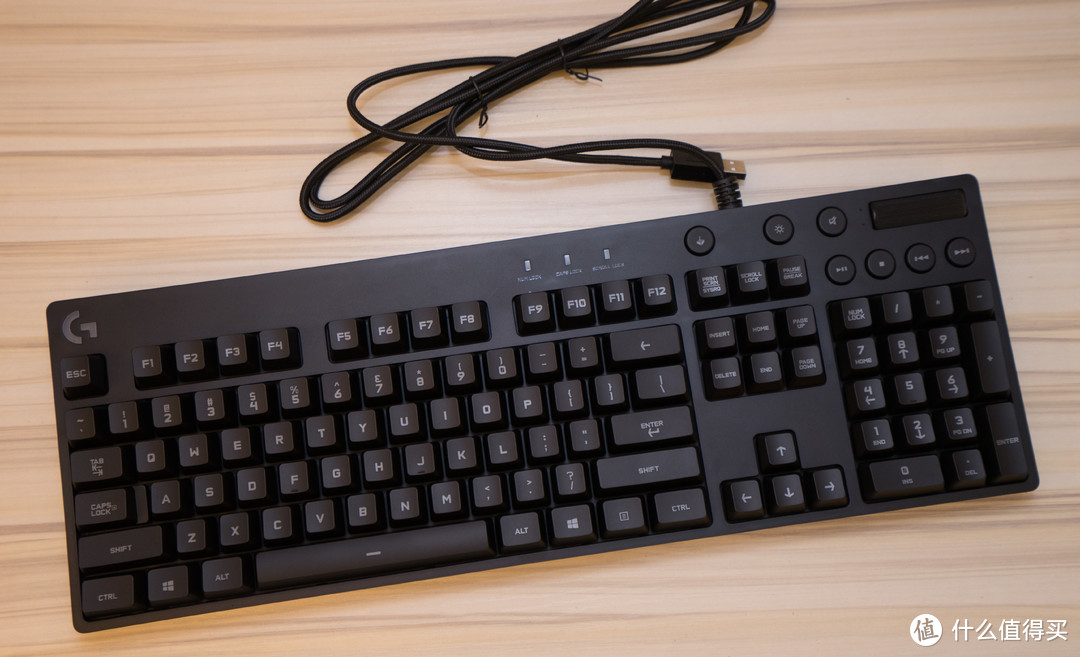 晒单大赛多媒体霓虹灯身兼多职的机械键盘logitech罗技g810rgb全尺寸