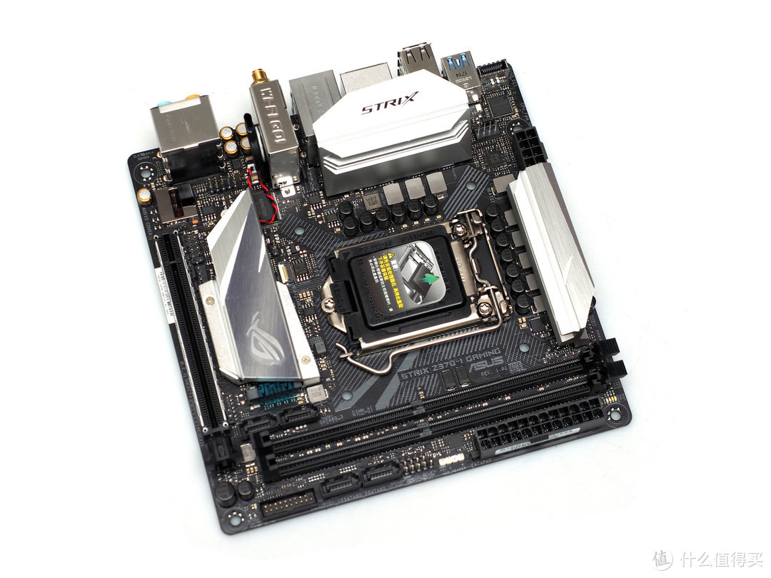 #本站首晒#Ryzen和Coffee Lake同频大对比和ASUS ROG Strix 370 ITX双雄开箱