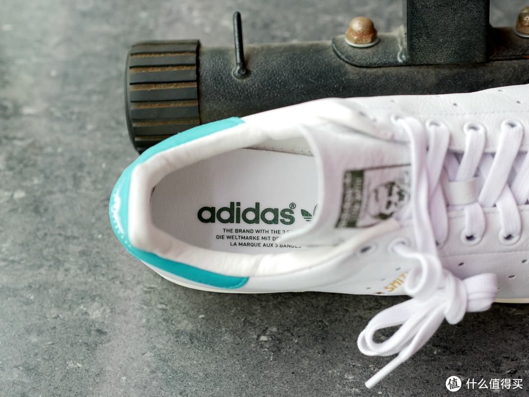 不是用来跑步的小白鞋—adidas 阿迪达斯 Stan Smith 跑鞋