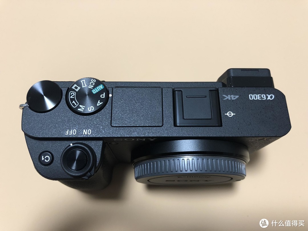 #晒单大赛#人生第一台微单相机Sony 索尼 ILCE-6300 无反相机 开箱