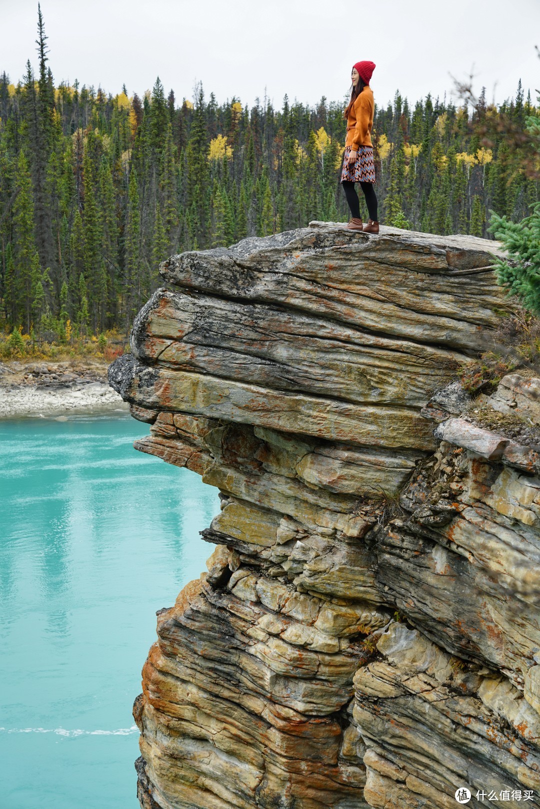 邂逅欧若拉，枫叶做霓裳 — 加拿大秋日自驾国家公园极光之旅
