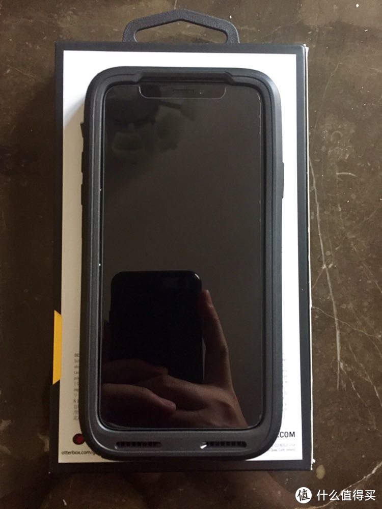 不正经的iPhone X（Otterbox手机壳）晒单