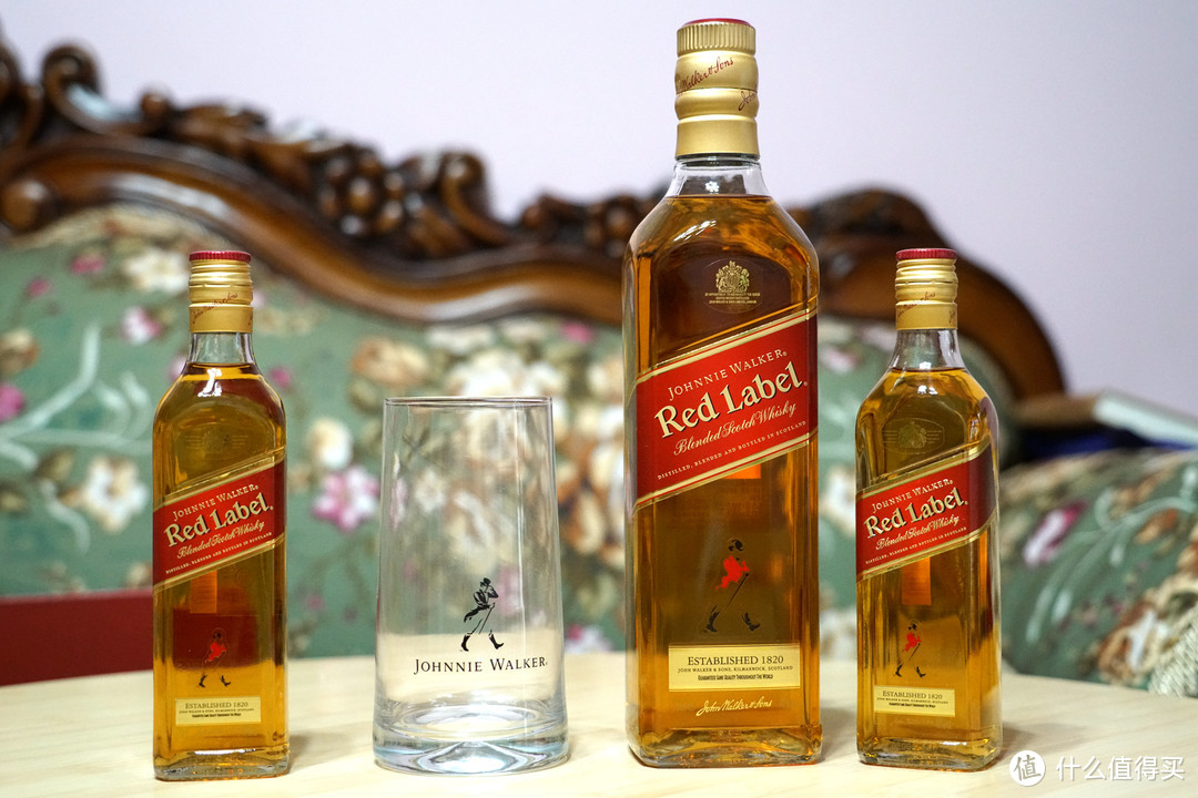 #晒单大赛#听说集齐一套可以召唤神龙？我知道泥萌都少这瓶：Johnnie Walker 尊尼获加 威士忌 晒物