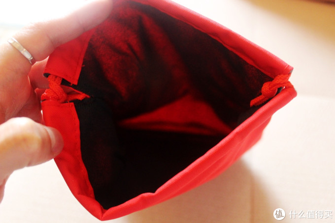 索尼的那一抹朱砂红,sony 索尼 MDR-EX750BT 入耳式无线蓝牙耳机 初体验