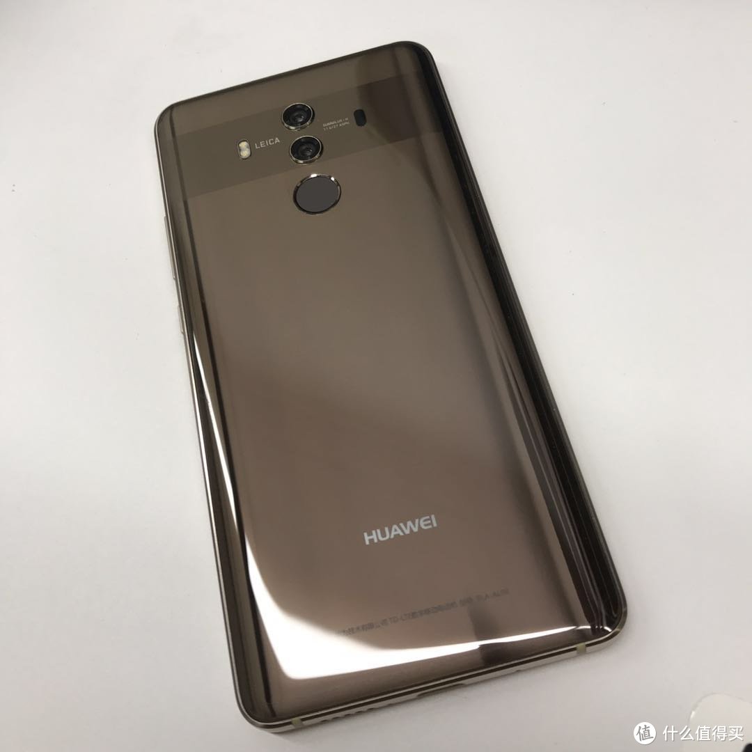 场面尴尬：水果8P与华为Mate10P夜拍互怼—HUAWEI 华为 Mate 10 Pro 手机 使用体验