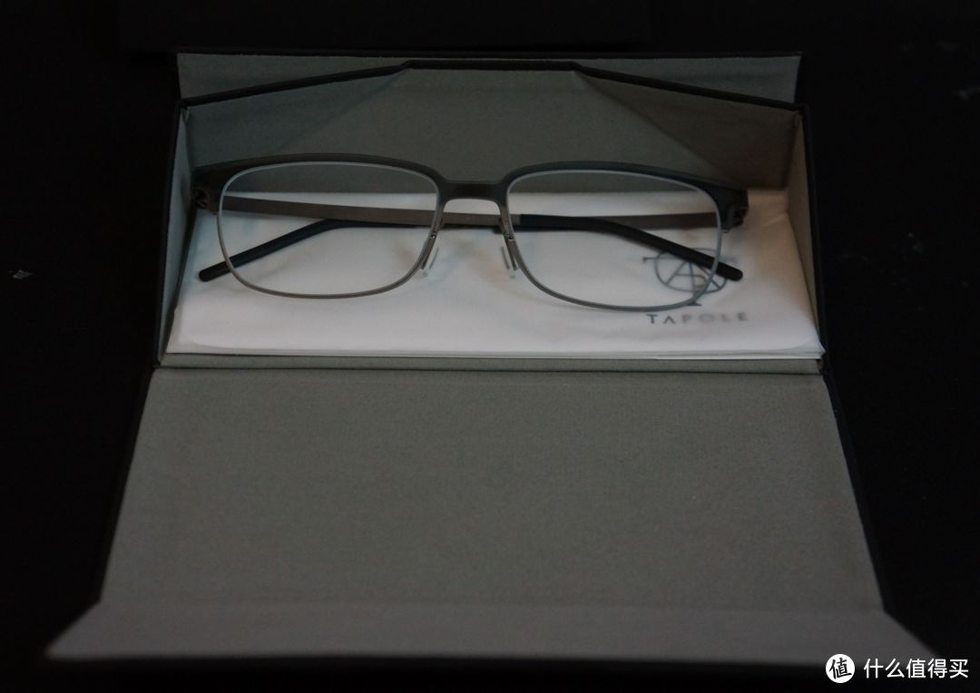 设计与工艺并存---Tapole T1 超轻眼镜对比Oliverpeople横评