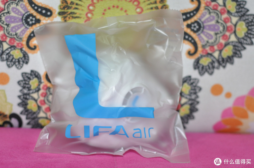 雾霾天最佳出行伴侣——LIFAair LM99 自吸过滤式防雾霾口罩众测报告