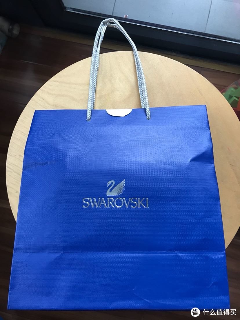 送给老婆的生日礼物：SWAROVSKI 施华洛世奇 天鹅水晶发箍开箱体验