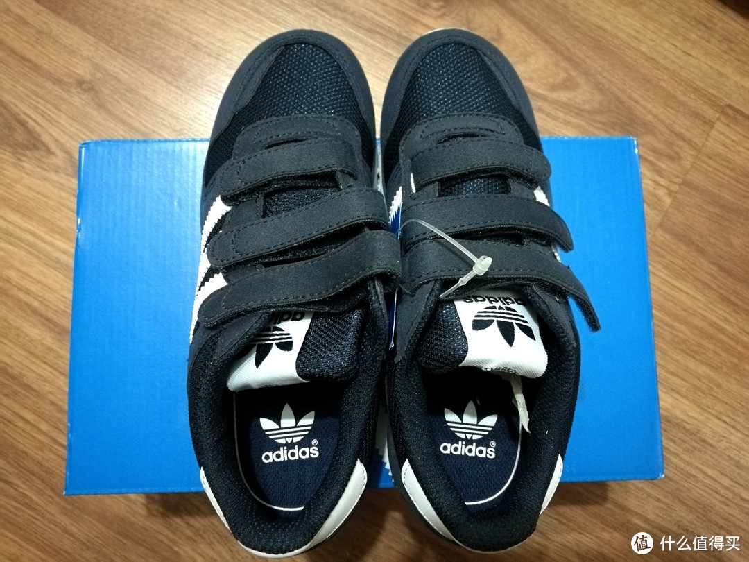 #晒单大赛#Adidas 阿迪达斯 三叶草 BB2446 男童运动鞋