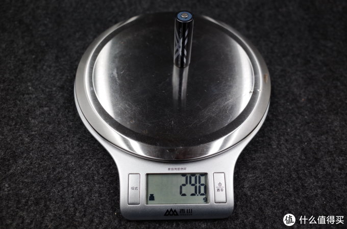 AmazonBasics 亚马逊 倍思 白色绿叶标 5号、7号镍氢充电电池 开箱