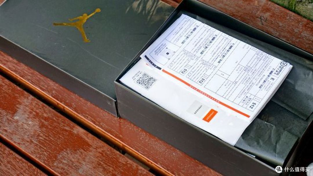 airjordanxiheiress一双blingbling的aj11系列运动鞋开箱