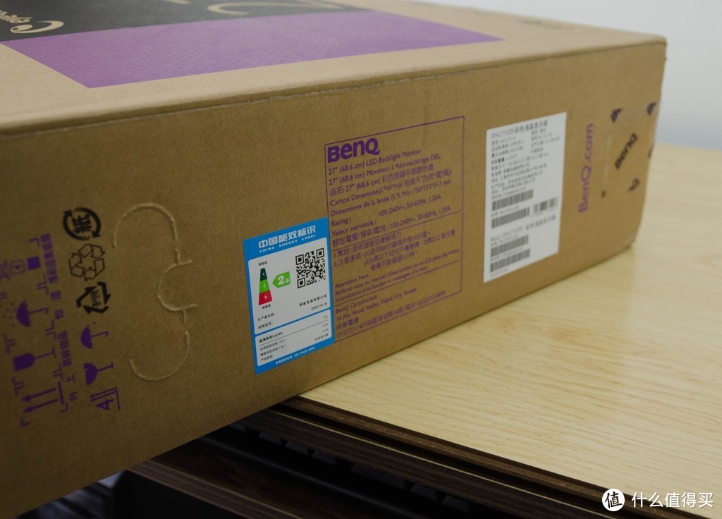 滤蓝光算啥？智慧调光加持才更护眼！BenQ 明基 爱眼旗舰 EW2775ZH 显示器 开箱！