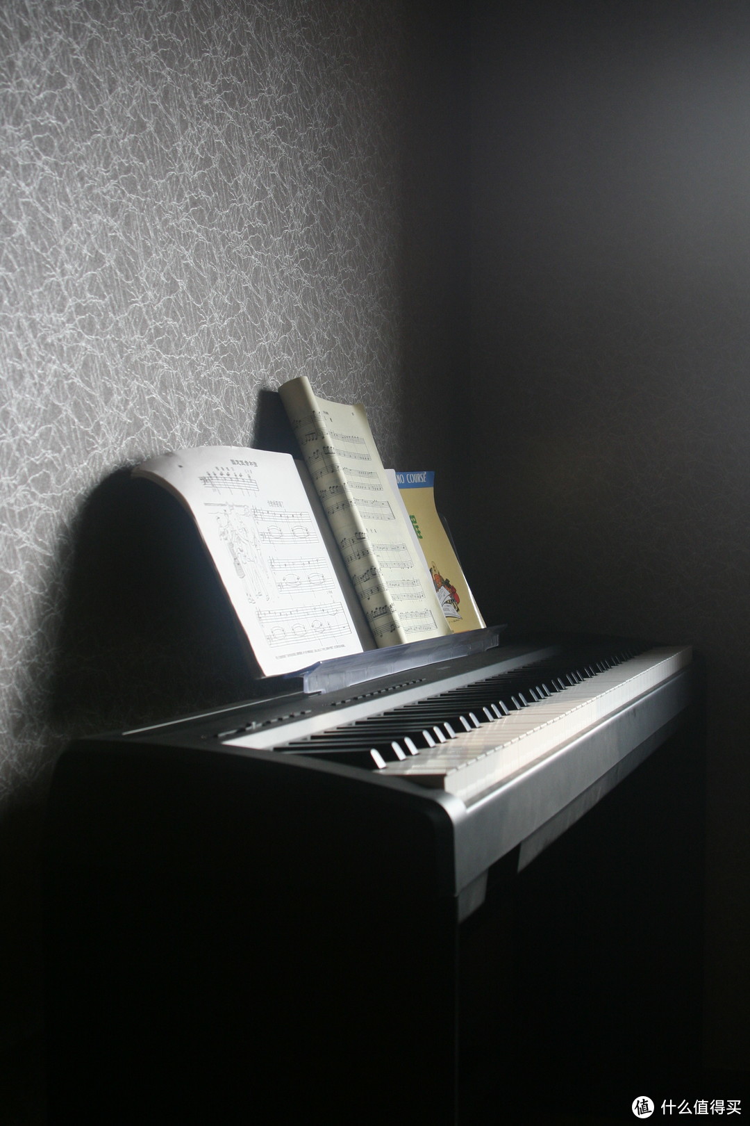 中年大叔自学琴—Roland 罗兰 HP504 电钢琴 使用感受