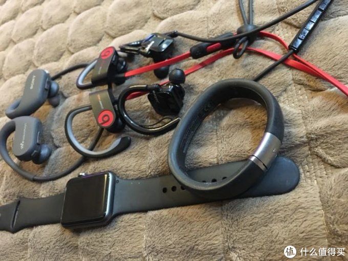 #原创新人# 运动男对比Sony 索尼 SRS-XB10、Bose SoundLink Micro蓝牙防水音箱及各种跑题(附真人秀)