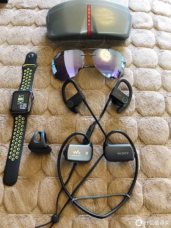 #原创新人# 运动男对比Sony 索尼 SRS-XB10、