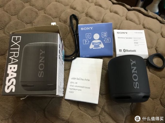 #原创新人# 运动男对比Sony 索尼 SRS-XB10、Bose SoundLink Micro蓝牙防水音箱及各种跑题（附真人秀）