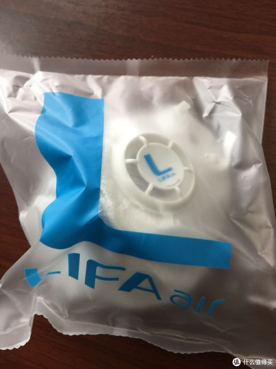 极速轻测LIFAair 自吸式防雾霾口罩