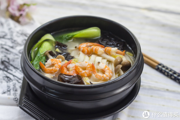 食谱系列 篇二:滋补气血的姜汁虾仁面 & 磷虾鲜