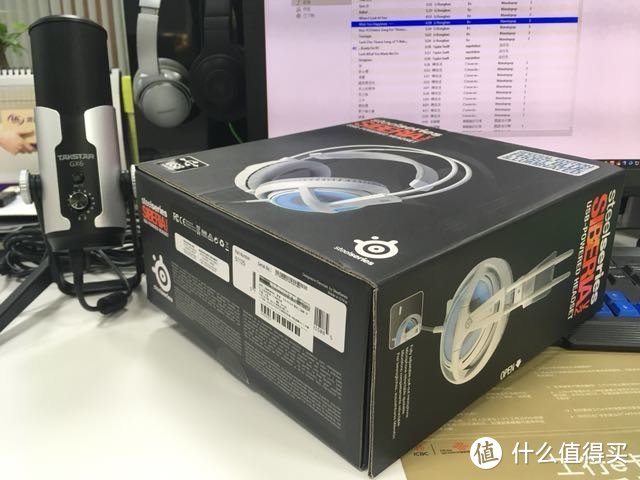 赛睿（SteelSeries）西伯利亚v2游戏耳机 霜冻之蓝版开箱