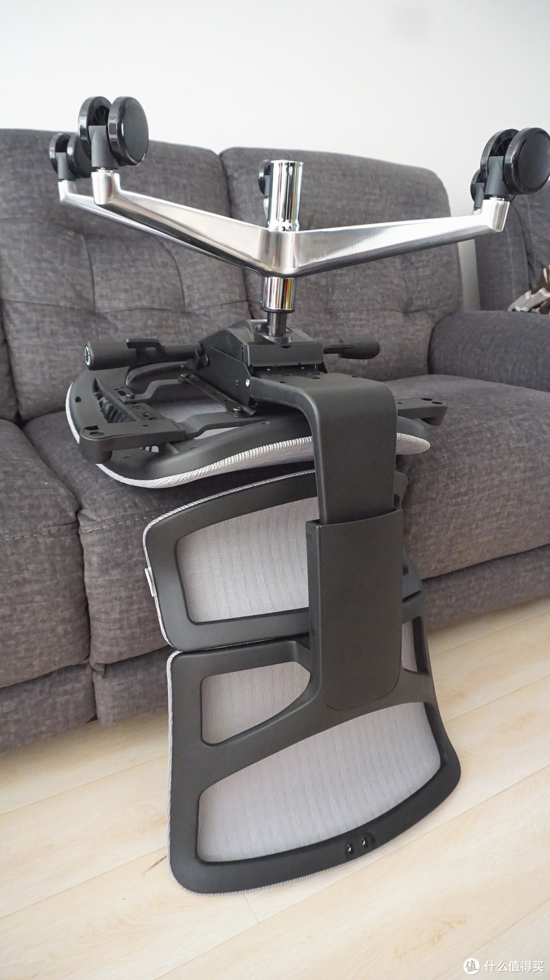 #晒单大赛#总算有个能舒服写原创的电脑椅了：Ergomax 迩高迈思 Commander人体工学椅 使用体验