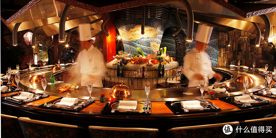 安倍招待川普夫妇的东京餐厅，我是如何用560元人民币吃到的？