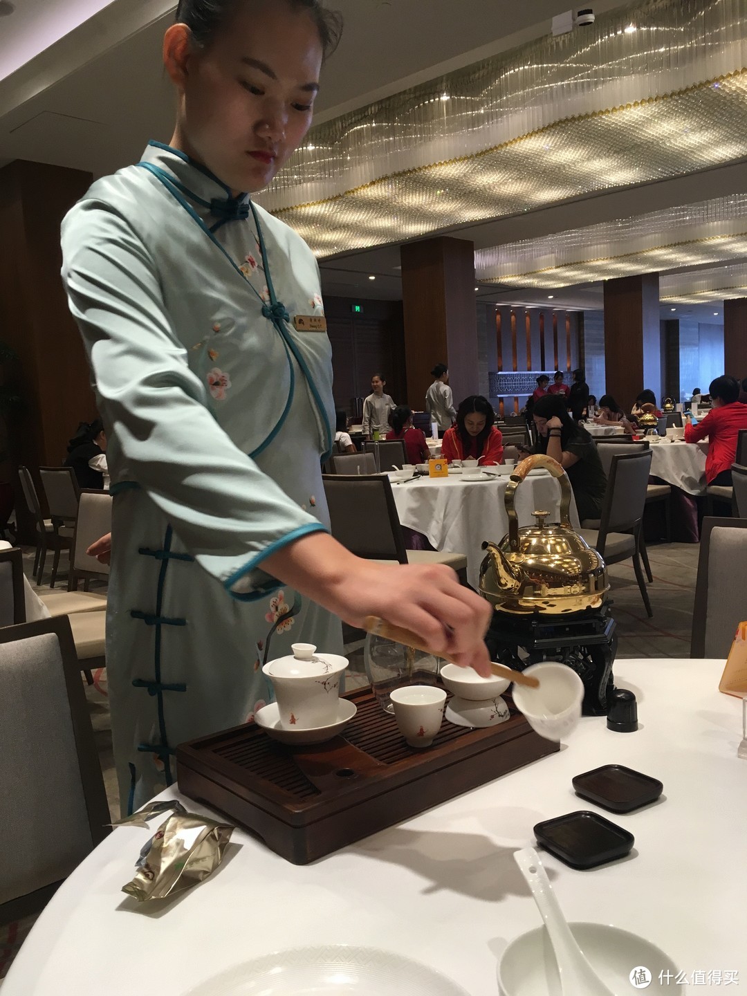 广州白天鹅早茶图片