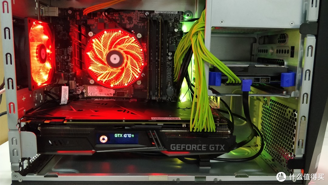 吃鸡更给力！MECHREVO 机械革命 台式机升级Colorful 七彩虹 GTX1070 Ti 显卡