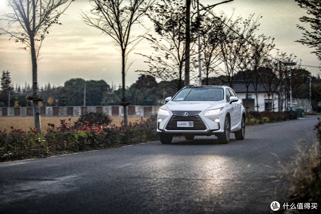 实惠亦轻奢—试驾LEXUS 雷克萨斯 RX200t 四驱典雅型