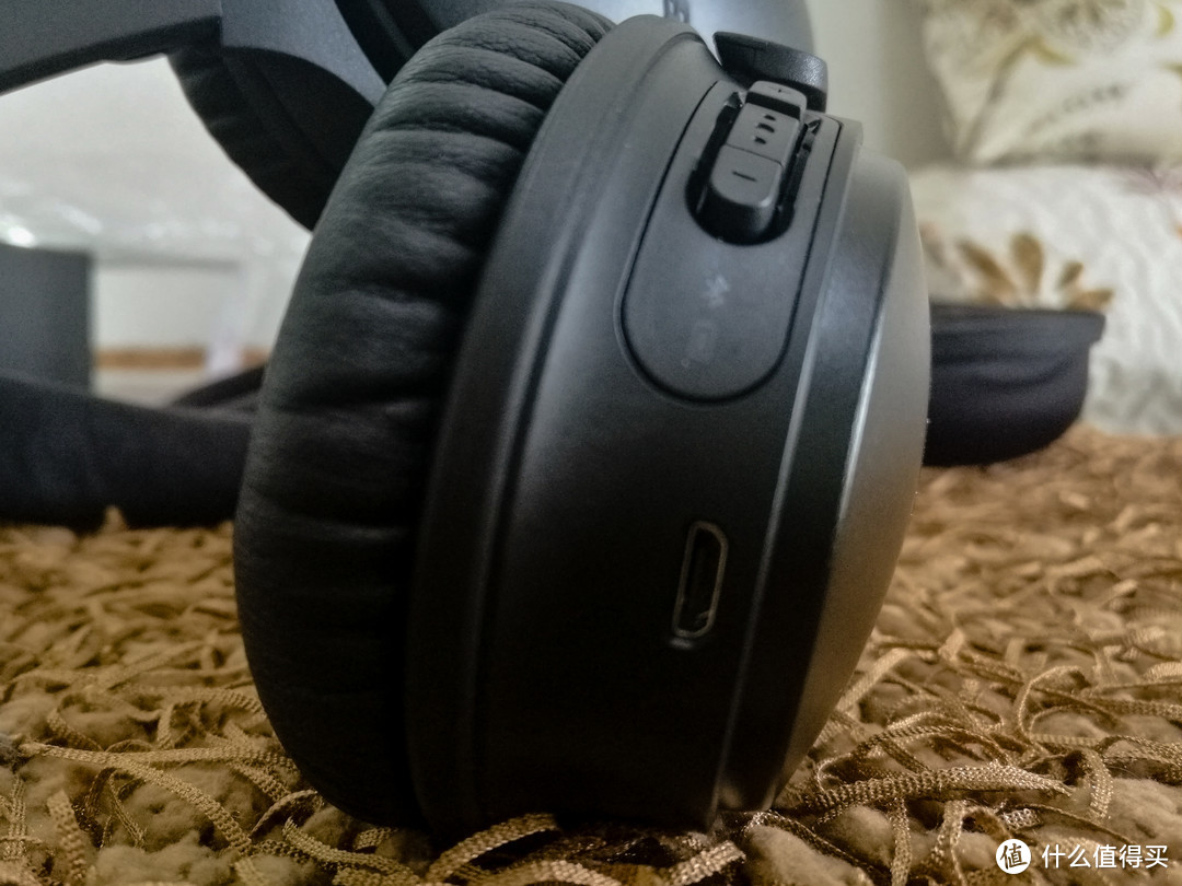 #晒单大赛#BOSE QC35 一代 头戴式耳机 非专业人士体验