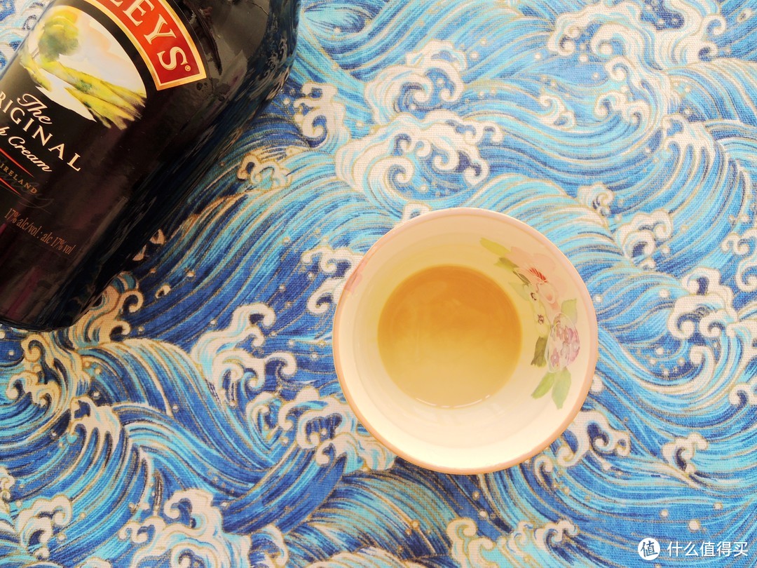 #晒单大赛#晚来天欲雪，能饮一杯无： Baileys 百利甜酒 与 CHOYA 俏雅 黑糖梅酒