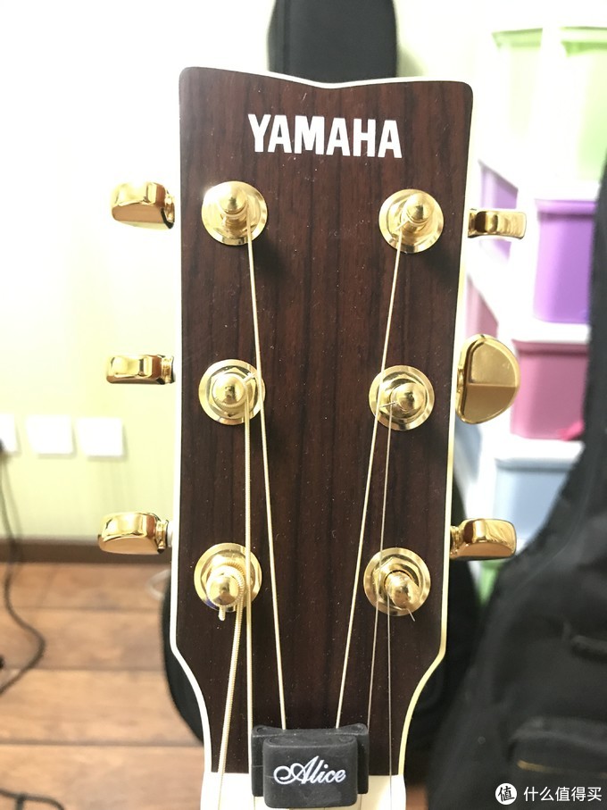 YAMAHA 雅马哈 LL-TA 吉他 开箱评测 + 初学者吉他购买建议