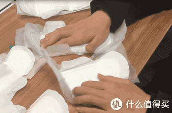 年度最好用姨妈巾！22款热门卫生巾全方位测评！
