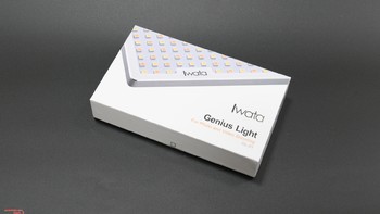 IWATA GL-01 LED便携补光灯外观展示(柔光板|支架|显示屏|接口|按钮)