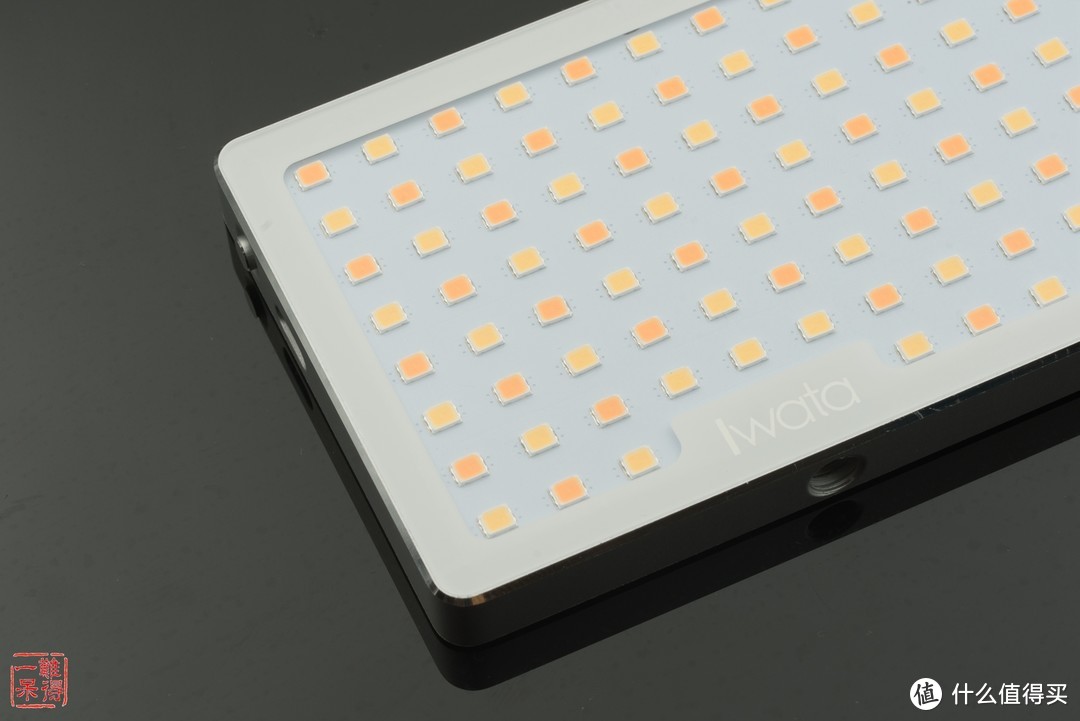 #晒单大赛#Iwata GL-01 LED 便携摄影摄像补光灯开箱&简测