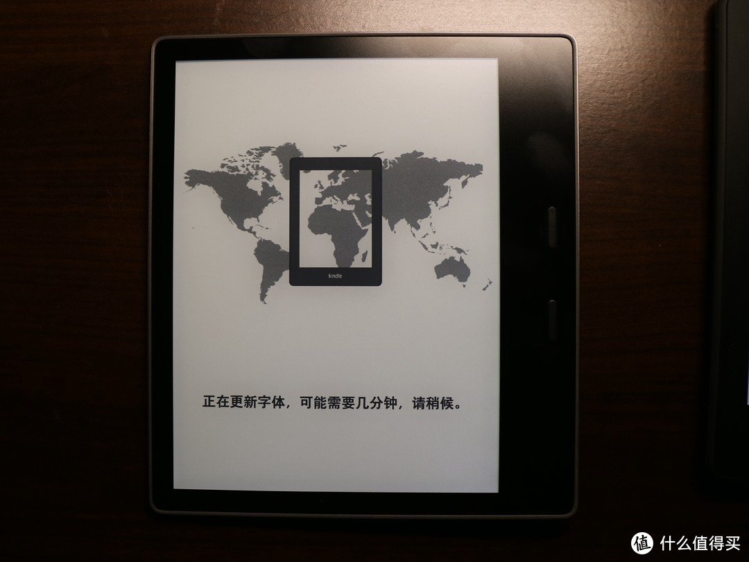 年底购物季入手AMAZON 亚马逊 Kindle Oasis，附与Kindle Paperwhite3简单对比