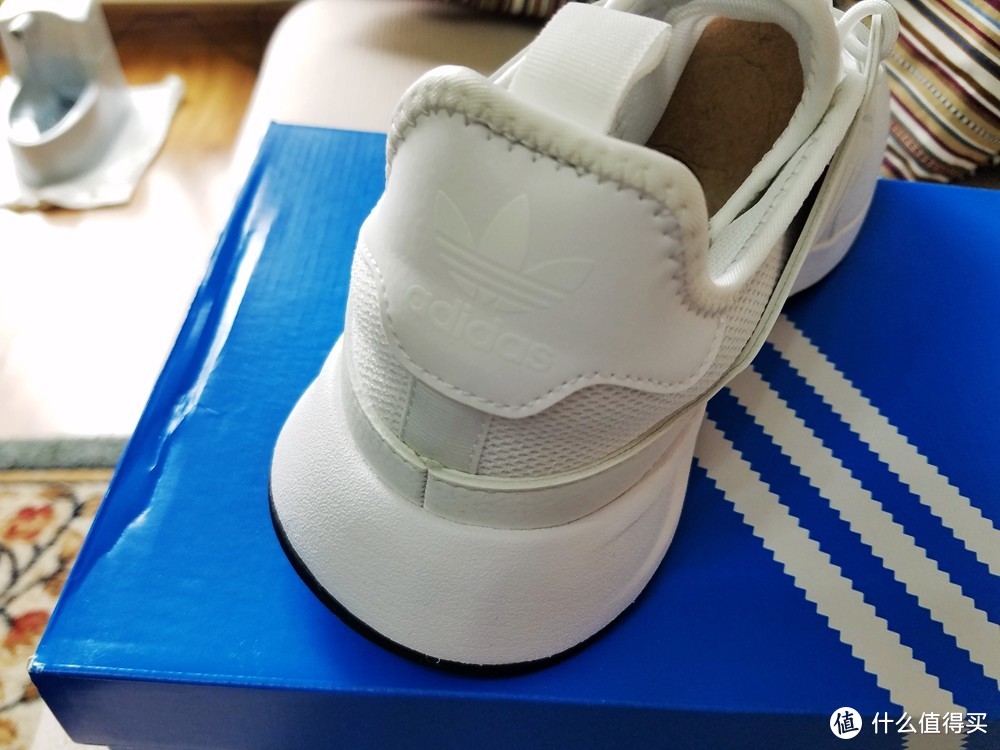 原来你是简版的三叶草NMD：Adidas 阿迪达斯 17年新款 白色 X_PLR 运动鞋 开箱