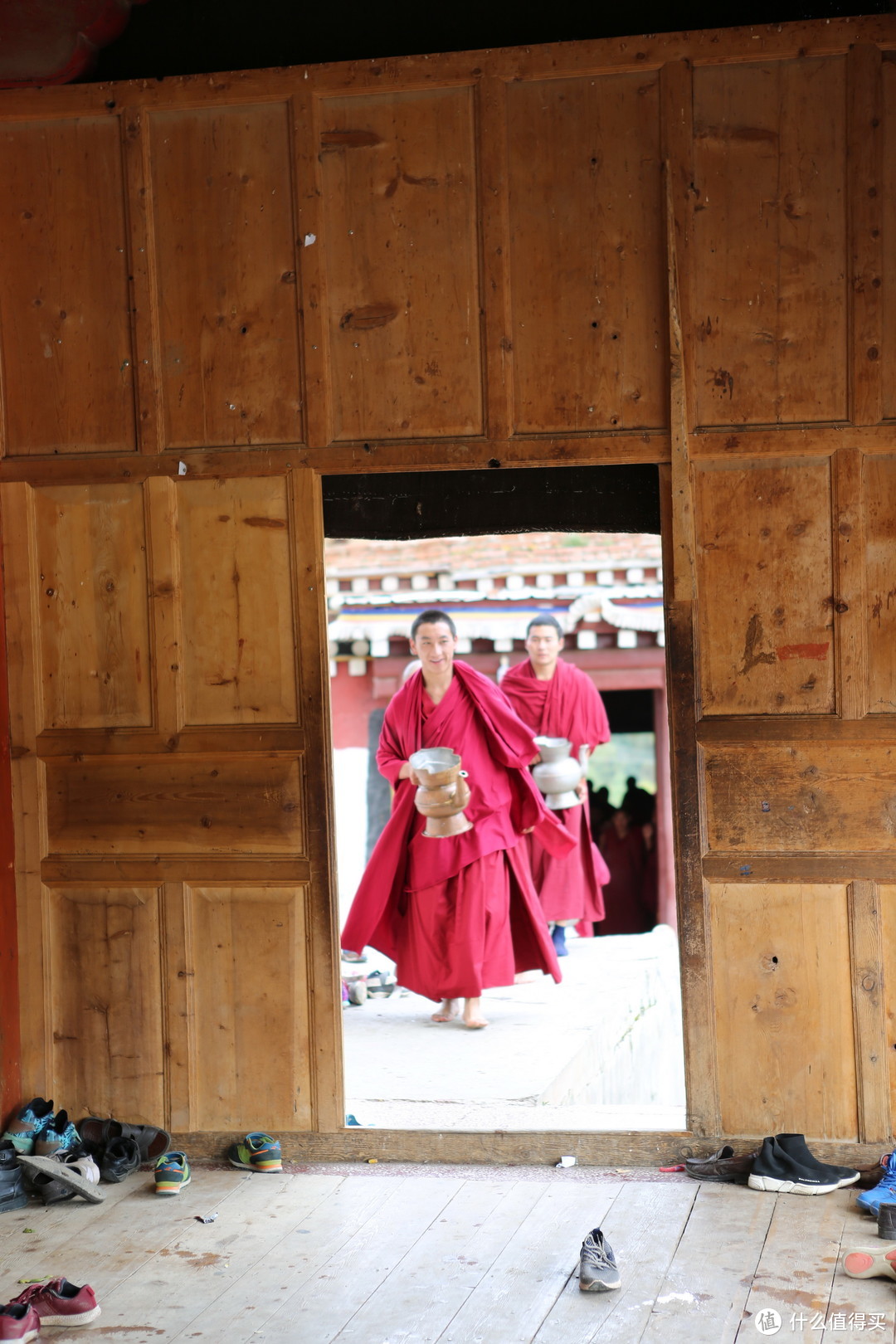 红原-唐克-神座村-查理寺-阿坝（郎依寺-格尔登寺）-各莫寺-久治-班玛