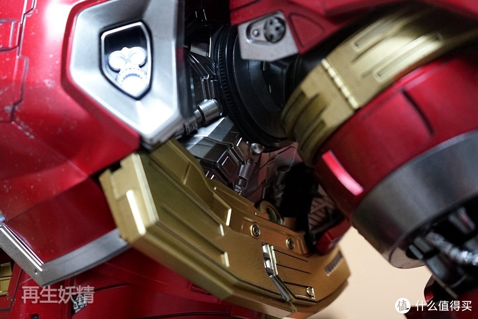 Hot Toys 钢铁侠 反浩克 （Hulkbuster）装甲 开箱、初体验