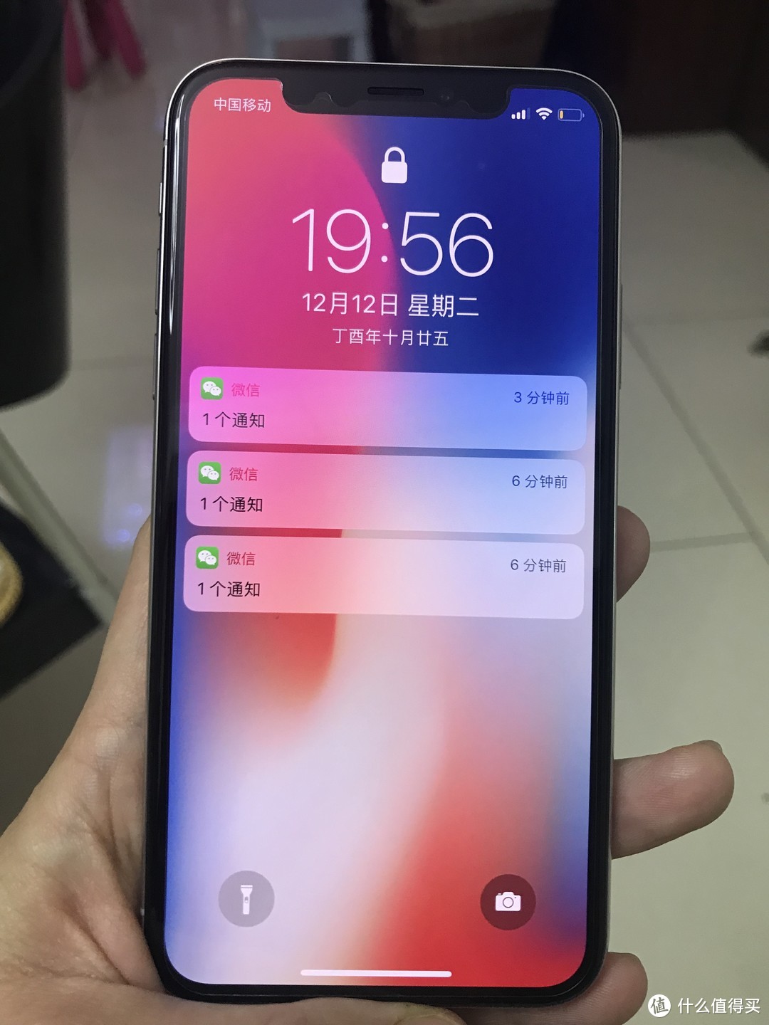 好马配好鞍，iPhone X配宜丽客~