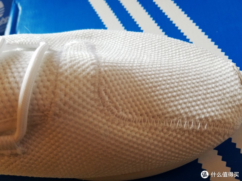 左手一双白，右手一双蓝：记Adidas 阿迪达斯 三叶草 小椰子 TUBULAR SHADOW 运动鞋 开箱体验