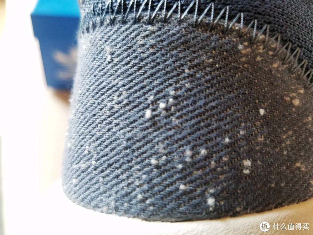 左手一双白，右手一双蓝：记Adidas 阿迪达斯 三叶草 小椰子 TUBULAR SHADOW 运动鞋 开箱体验