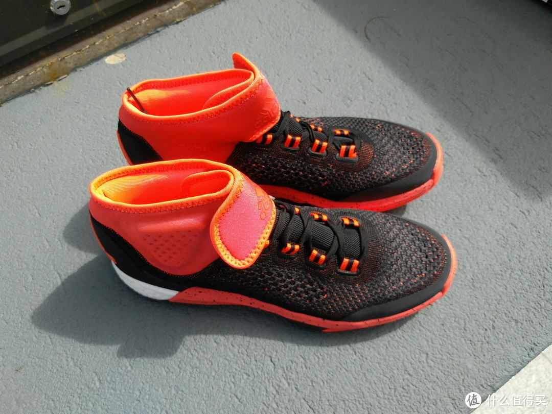 双十二捡双Adidas 阿迪达斯 Crazylight Boost 运动鞋