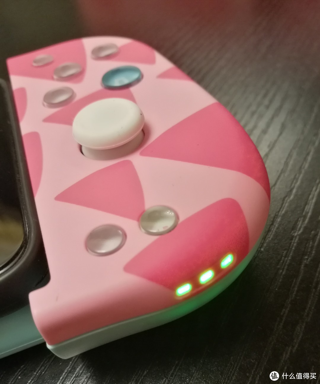 王者吃鸡!北通w1拉伸手柄"手残"体验